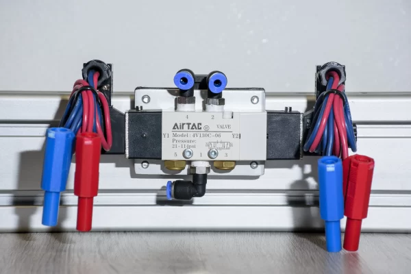 ELECTROVÁLVULA BIESTBALE 5/3